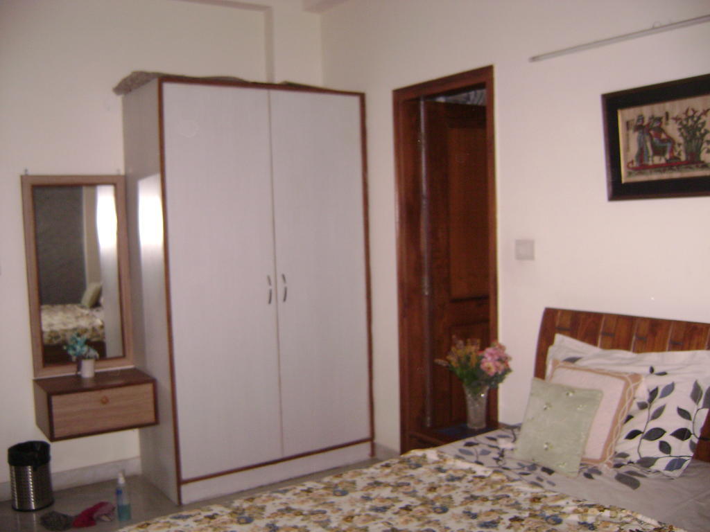 Sabs Bed And Breakfast New Delhi Værelse billede