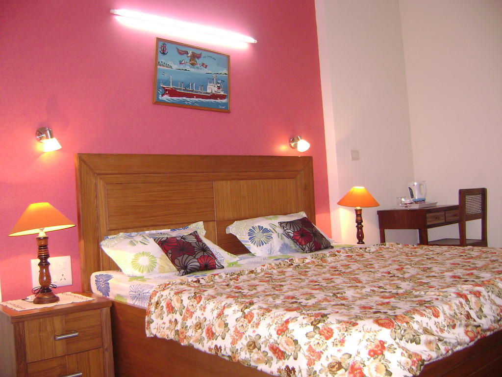 Sabs Bed And Breakfast New Delhi Eksteriør billede